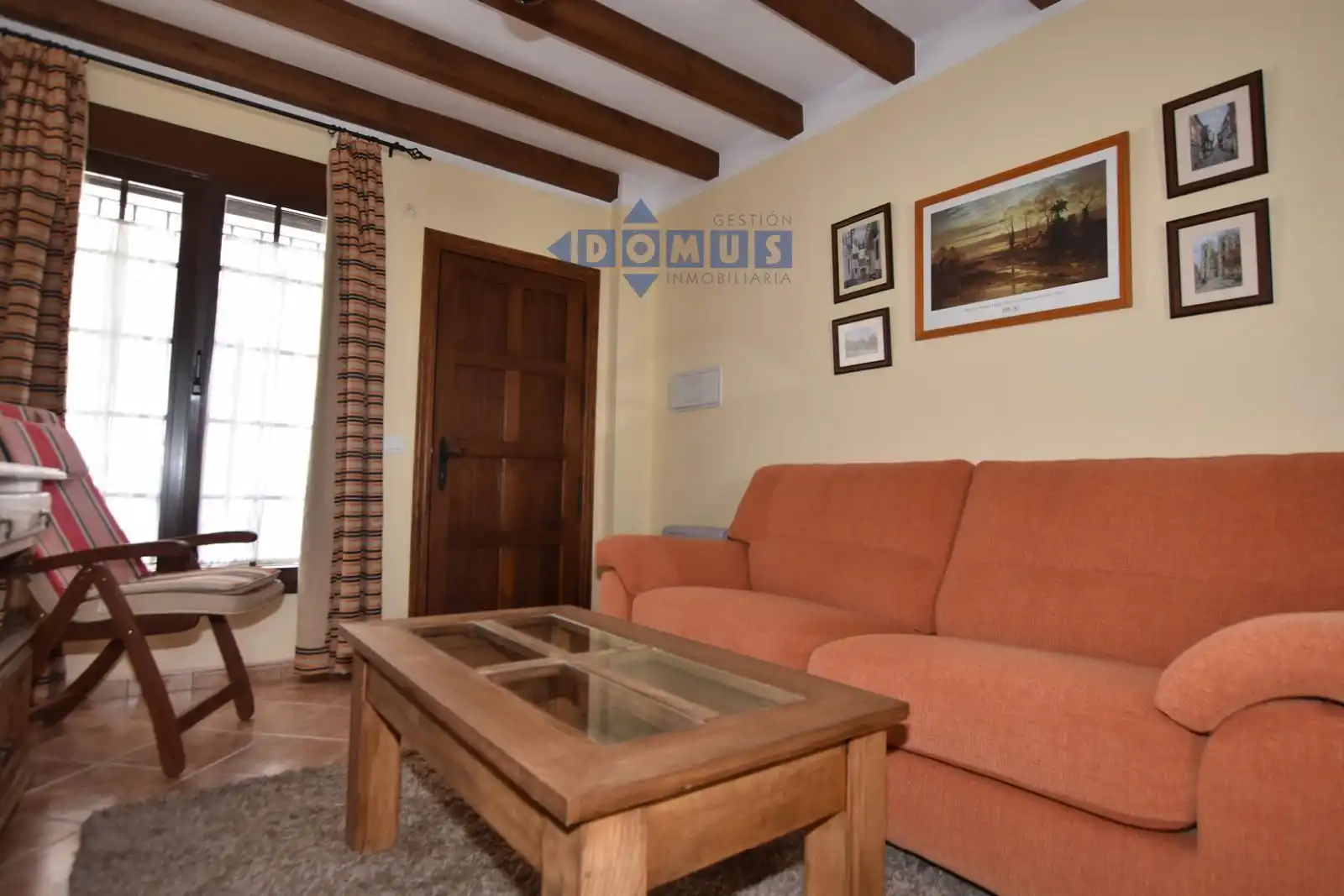 Sala d'estar de Pis en venda en Montejaque amb Terrassa i Moblat