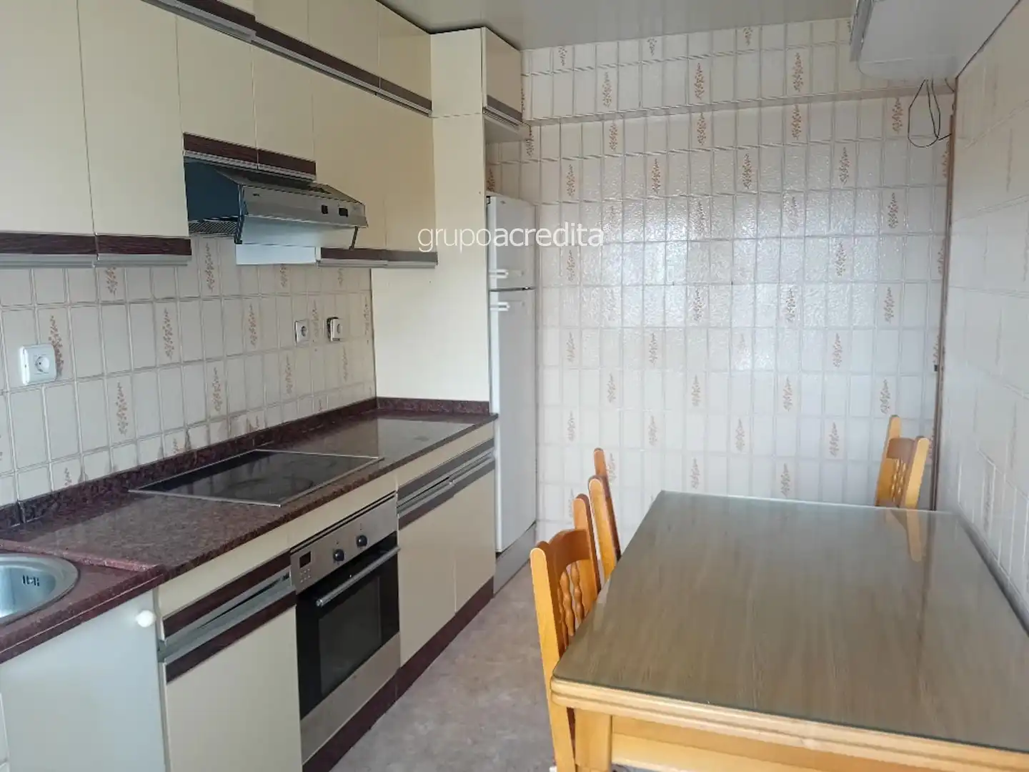 Cocina de Piso en venta en Santiago de Compostela  con Calefacción y Parquet