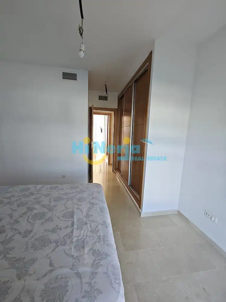 Apartamento con piscina en venta en Caleta de Vélez, imagen 9