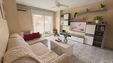 Foto 4 de Apartament en venda a Dels Països Catalans, Mas Masó - Hospital, Salt