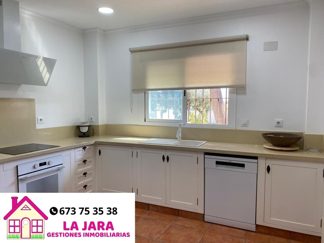 Kitchen of Country house for sale in Sanlúcar de Barrameda  with Community pool