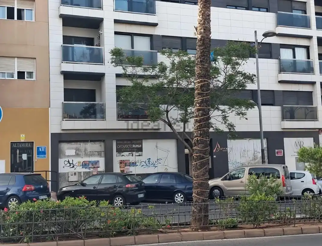 Wohnung zum Verkauf in Avenida de Carlos III, imagen 3