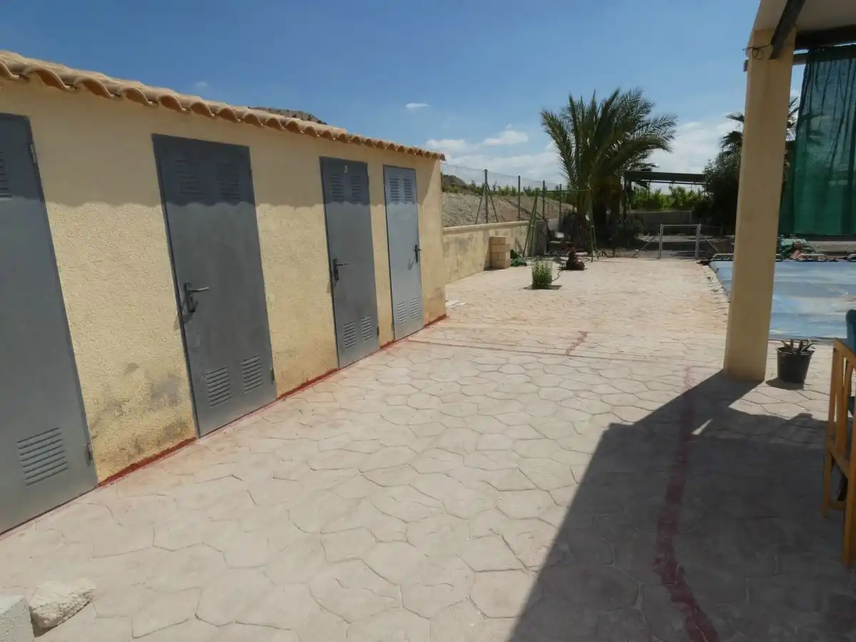 Casa o xalet en venda en Alguazas amb Jardí privat, Traster i Piscina