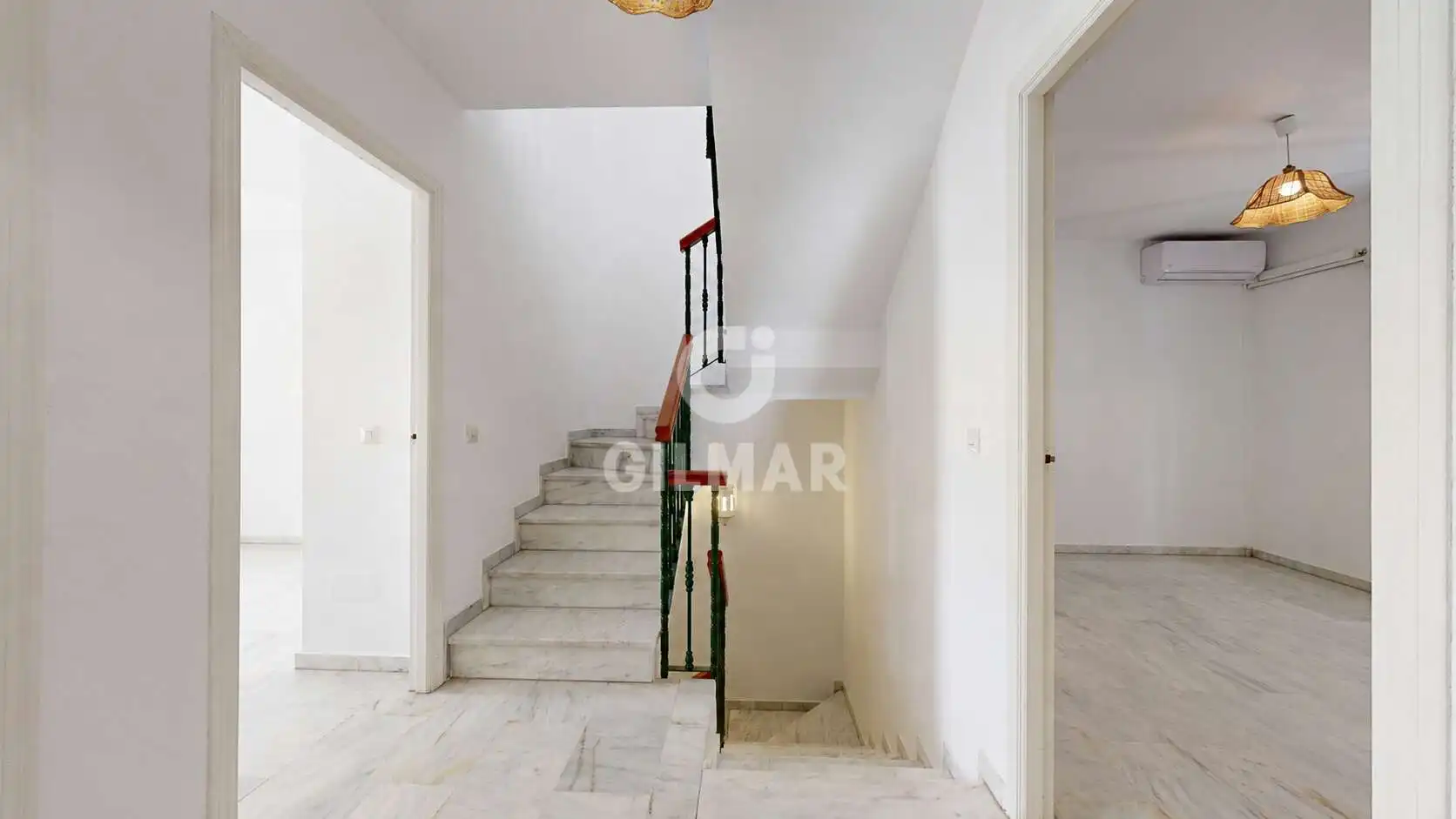 Casa adosada en venta en Fuengirola con Calefacción, Jardín privado y Piscina