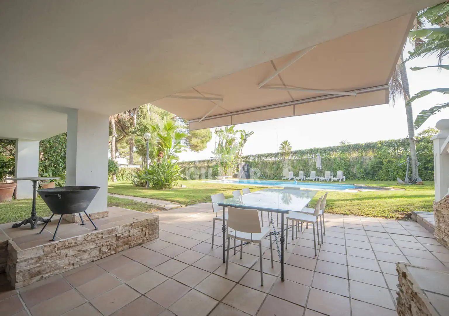 Jardí de Casa o xalet en venda en Alcalá de Guadaira amb Calefacció, Jardí privat i Piscina