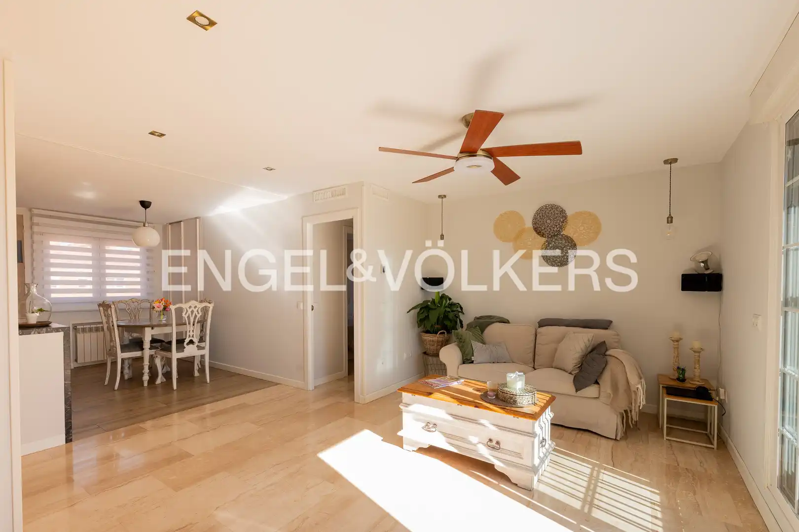 Sala de estar de Ático en venta en Madrid con Aire acondicionado, Calefacción y Jardín privado
