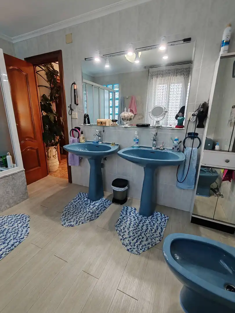 Baño de Casa o chalet en venta en Santa Marta de Tormes con Calefacción