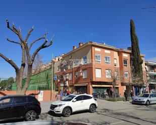 Vista exterior de Dúplex en venda en Azuqueca de Henares amb Aire condicionat, Calefacció i Terrassa