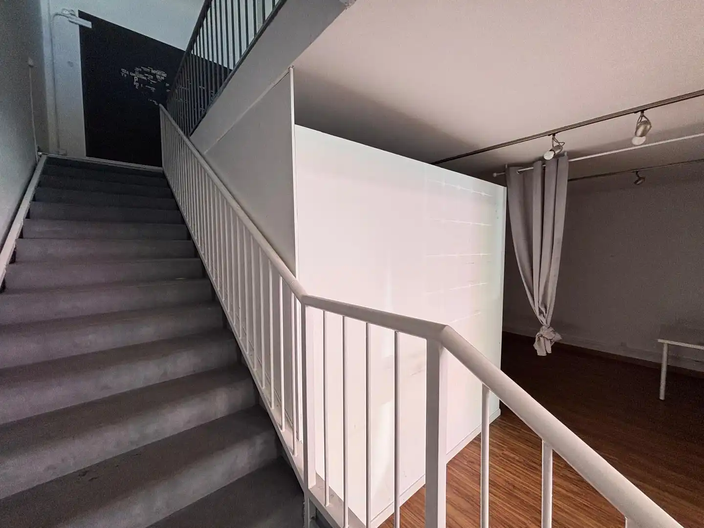 Commercial properties for rent in Las Rozas de Madrid  with Air Conditioner and Heating