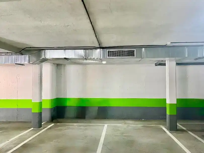 Aparcament de Pis en venda en Las Rozas de Madrid amb Aire condicionat, Parquet i Traster