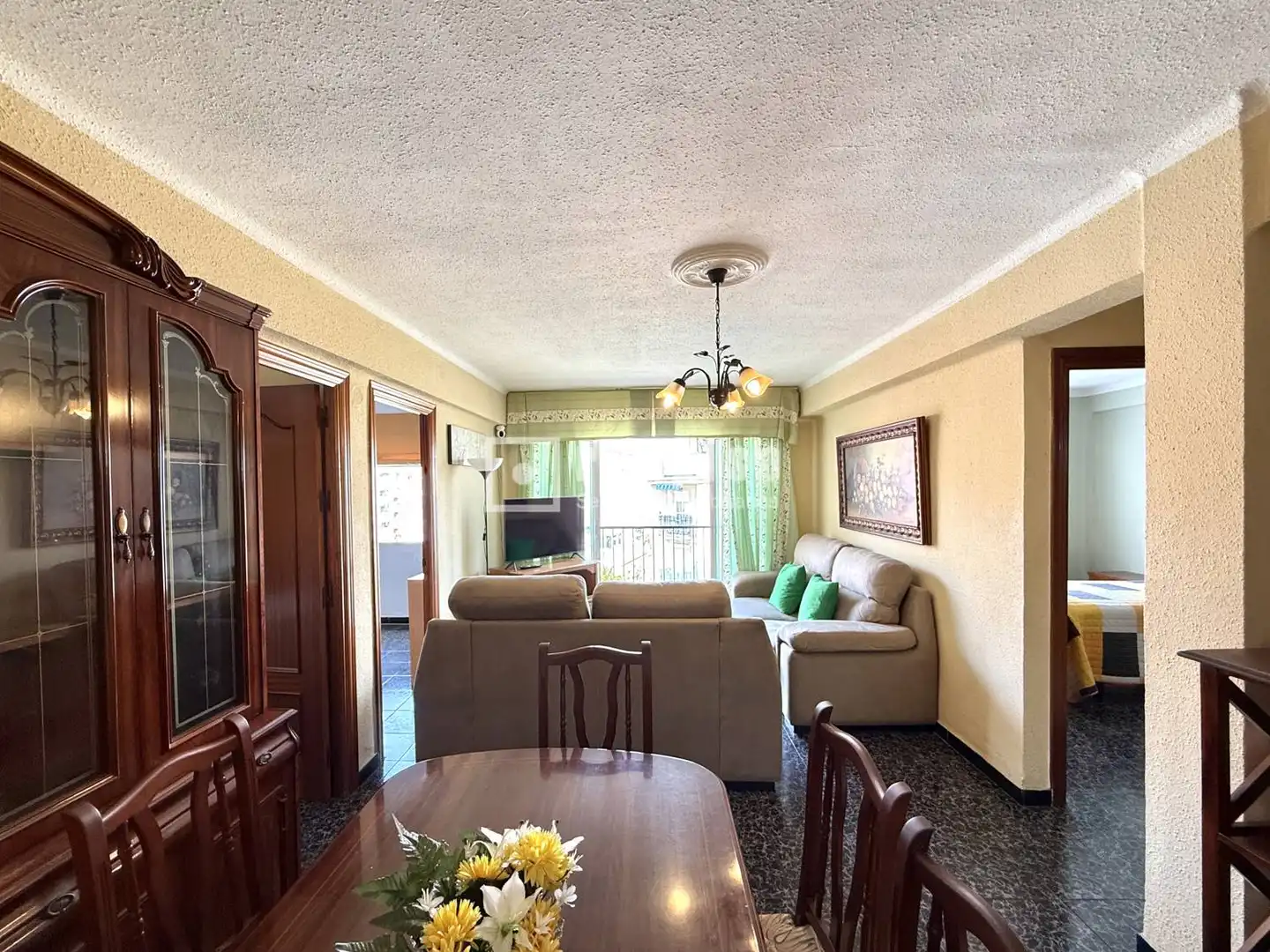 Living room of Flat for sale in Málaga  with Air Conditioner, Terrace and Alarm