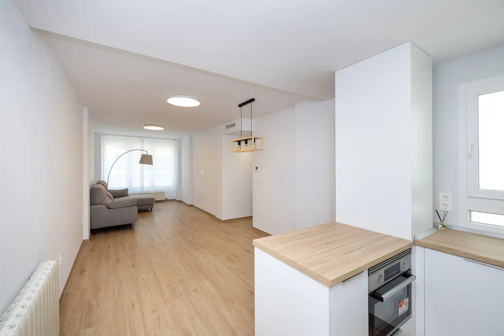 Wohnzimmer von Wohnung zur Miete in Granada mit Klimaanlage, Heizung und Möbliert