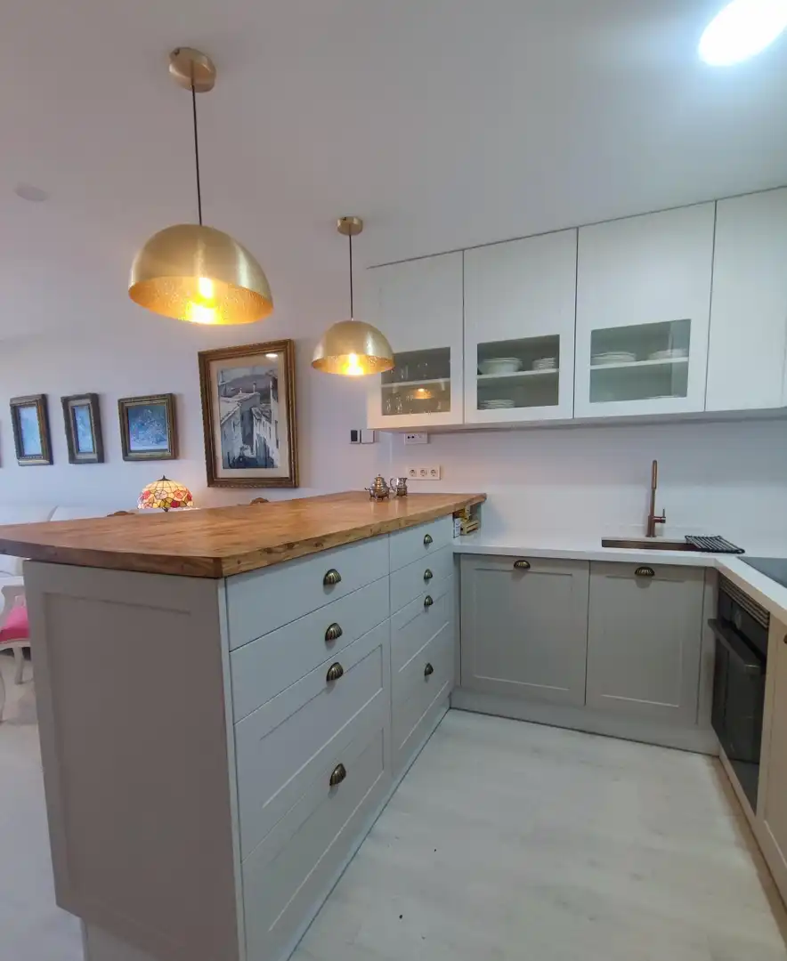 Cocina de Piso de alquiler en Almería con Aire acondicionado, Calefacción y Jardín privado
