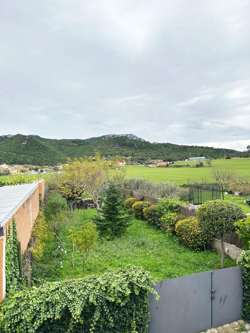 Country house for sale in Boadella i les Escaules  with Private garden, Terrace and Furnished
