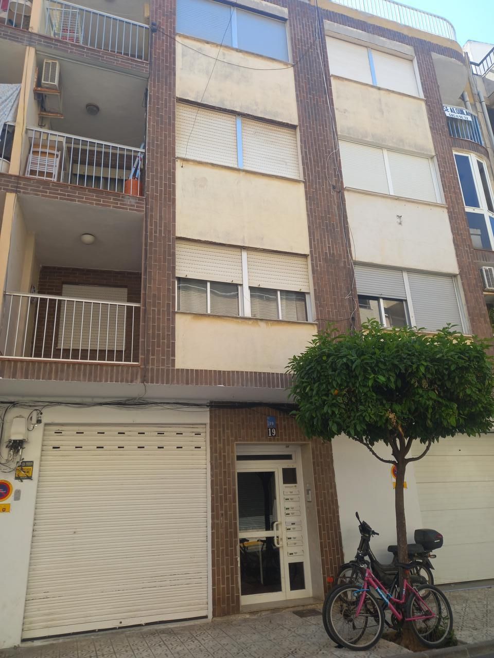 Exterior view of Flat for sale in Peñíscola / Peníscola  with Air Conditioner, Terrace and Furnished