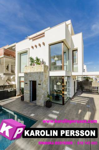 Casa-chalet en Venta en Ciudad De Barcelona en Cala Marqués