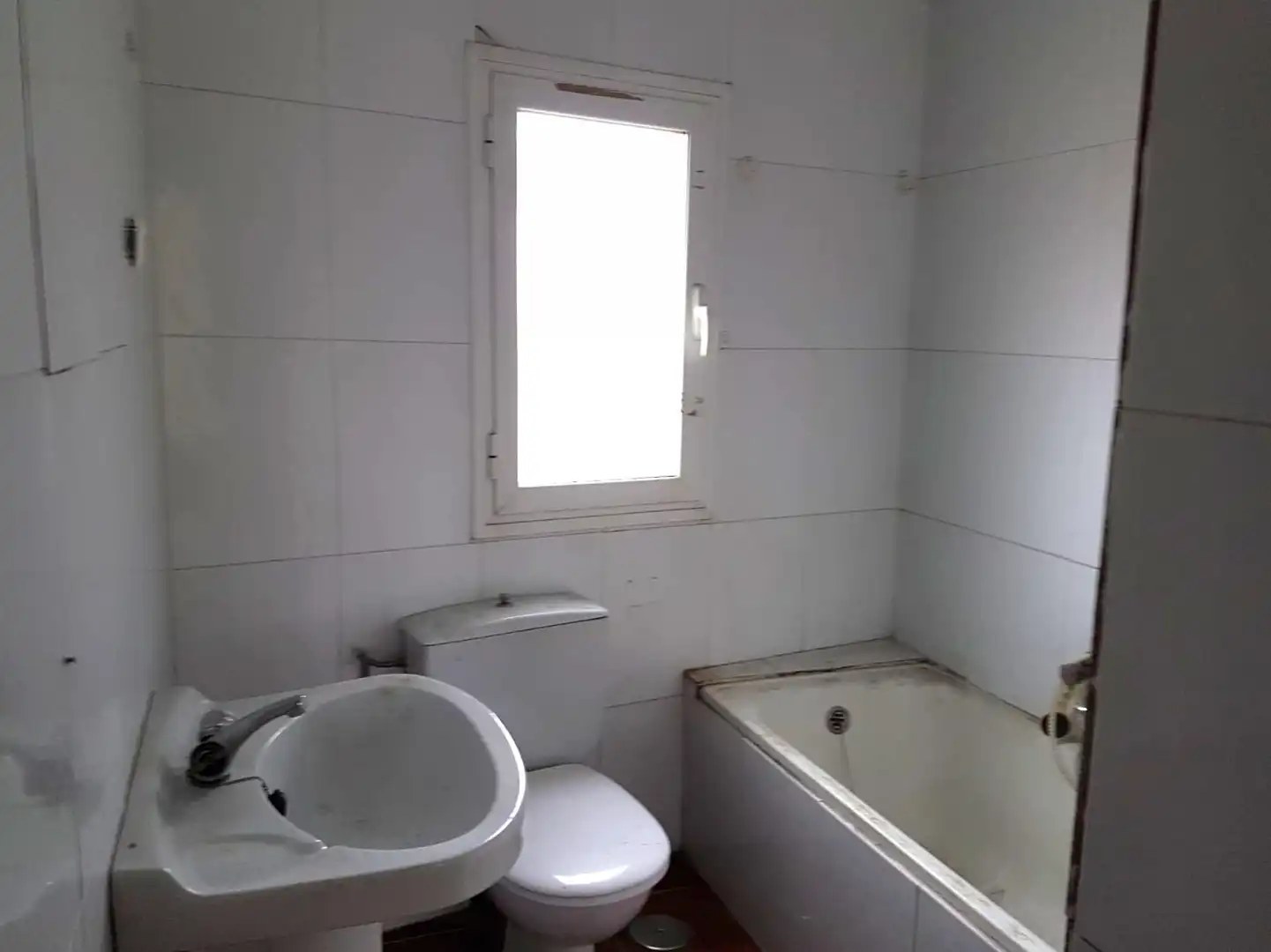 Baño de Casa o chalet en venta en La Villa de Don Fadrique con Calefacción, Terraza y Trastero