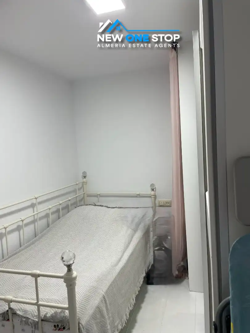 Dormitori de Apartament en venda en Mojácar amb Aire condicionat, Calefacció i Jardí privat