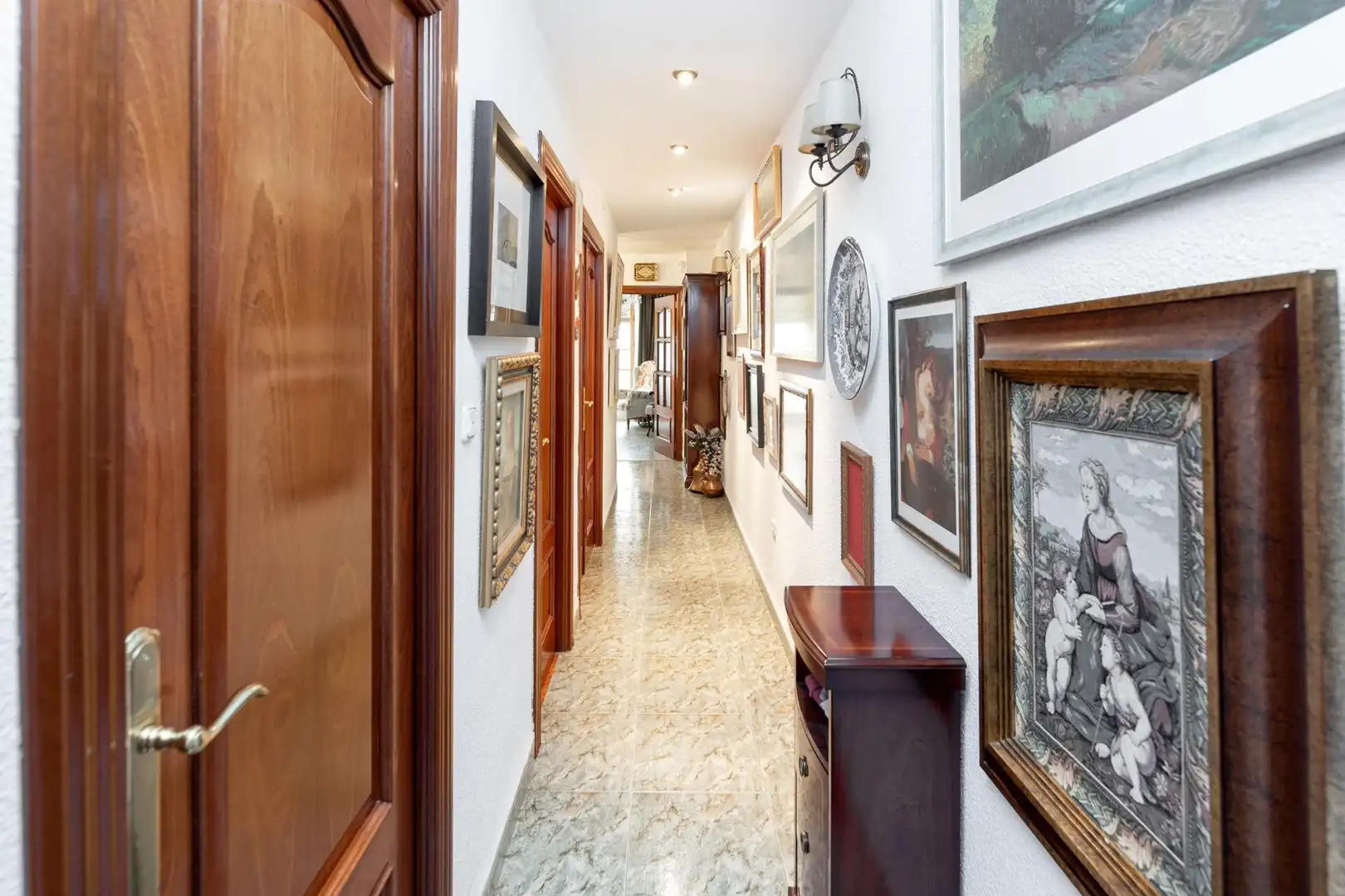 Flat for sale in Granada  with Air Conditioner, Heating and Parquet flooring