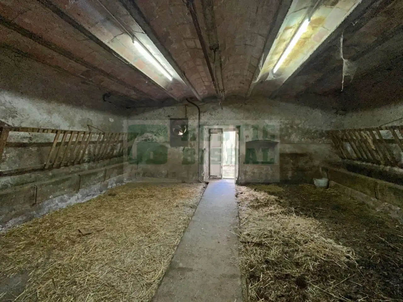 Finca rústica en venta en Bàscara con Jardín privado