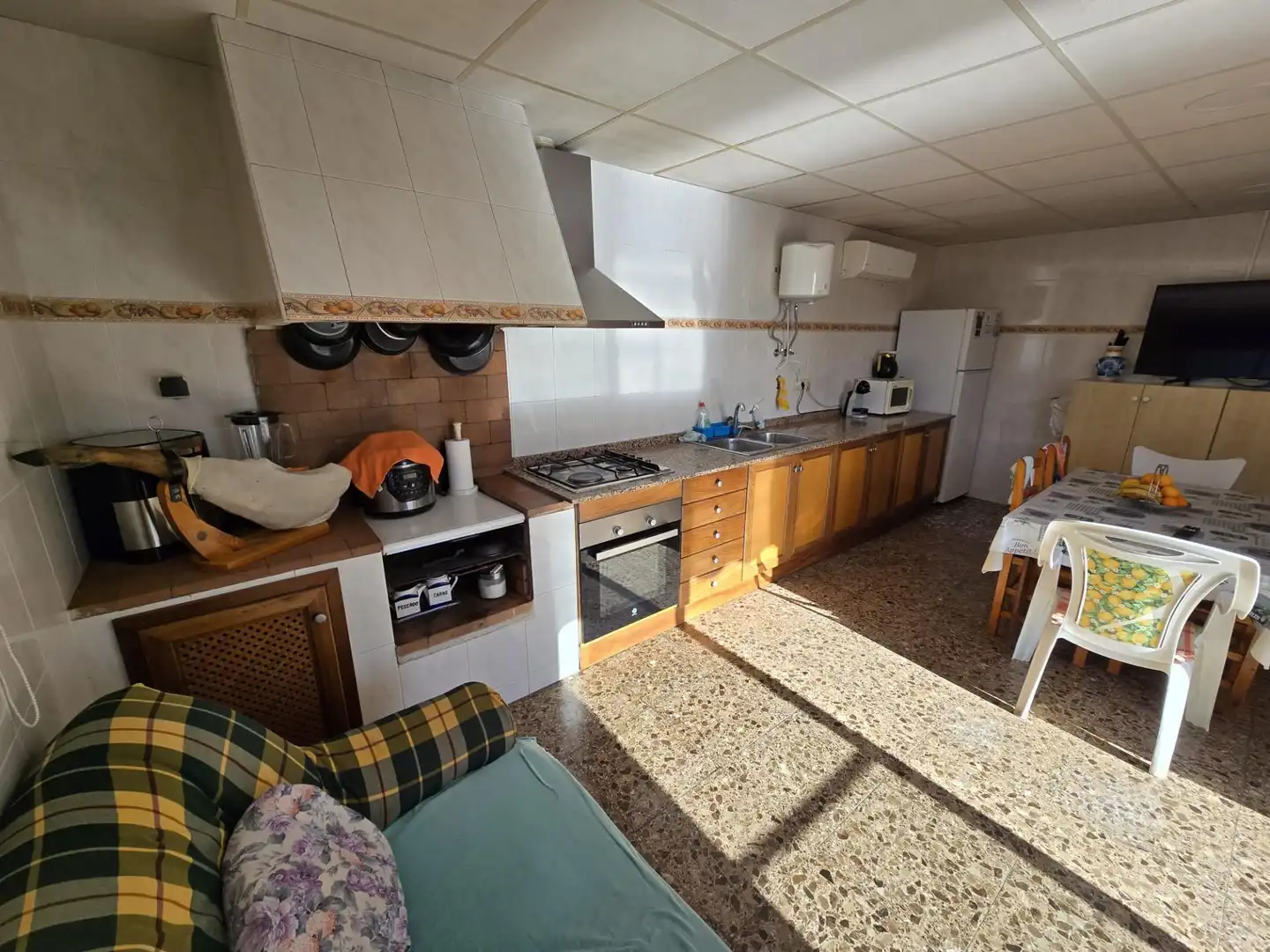 Kitchen of Houses for sale in San Vicente del Raspeig / Sant Vicent del Raspeig  with Air Conditioner, Private garden and Terrace