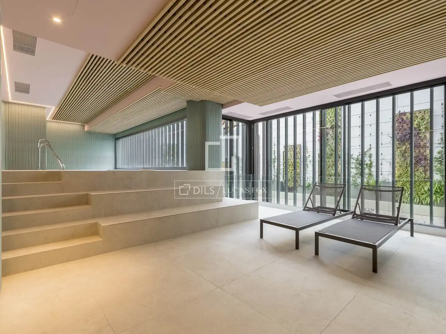 Terrace of Flat for sale in Barcelona  with Air Conditioner, Terrace and Swimming Pool