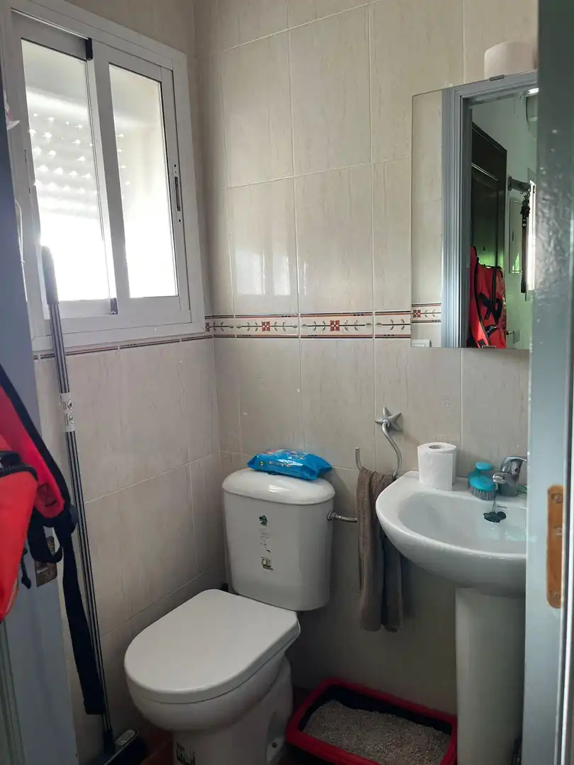 Badezimmer von Einfamilien-Reihenhaus zum Verkauf in El Puerto de Santa María mit Terrasse und Möbliert