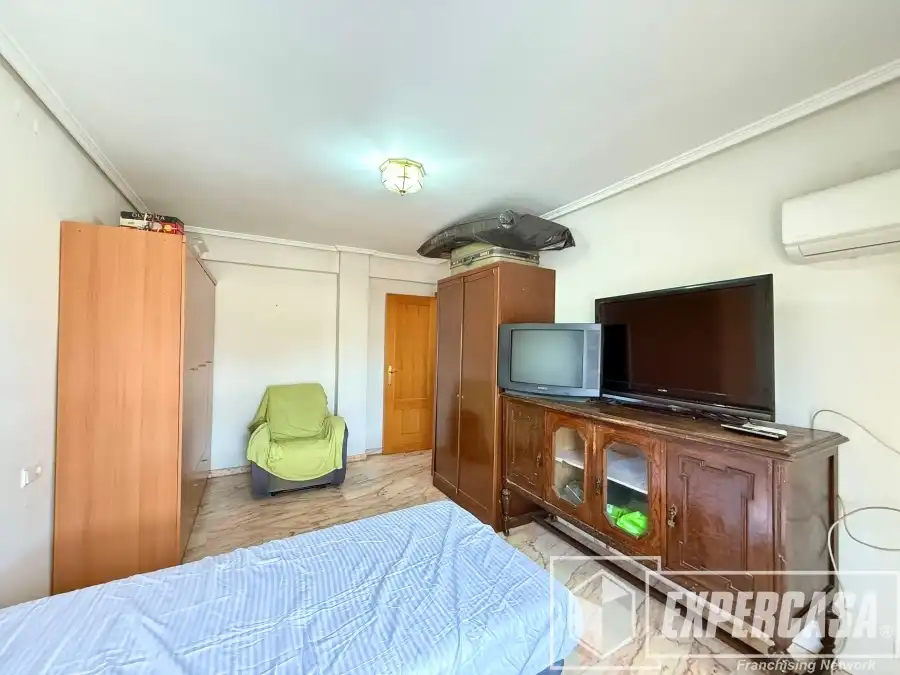 Habitación de Piso en venta en Llíria con Aire acondicionado, Calefacción y Trastero