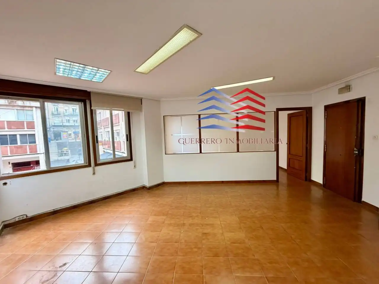 Oficina de lloguer en Ourense Capital 