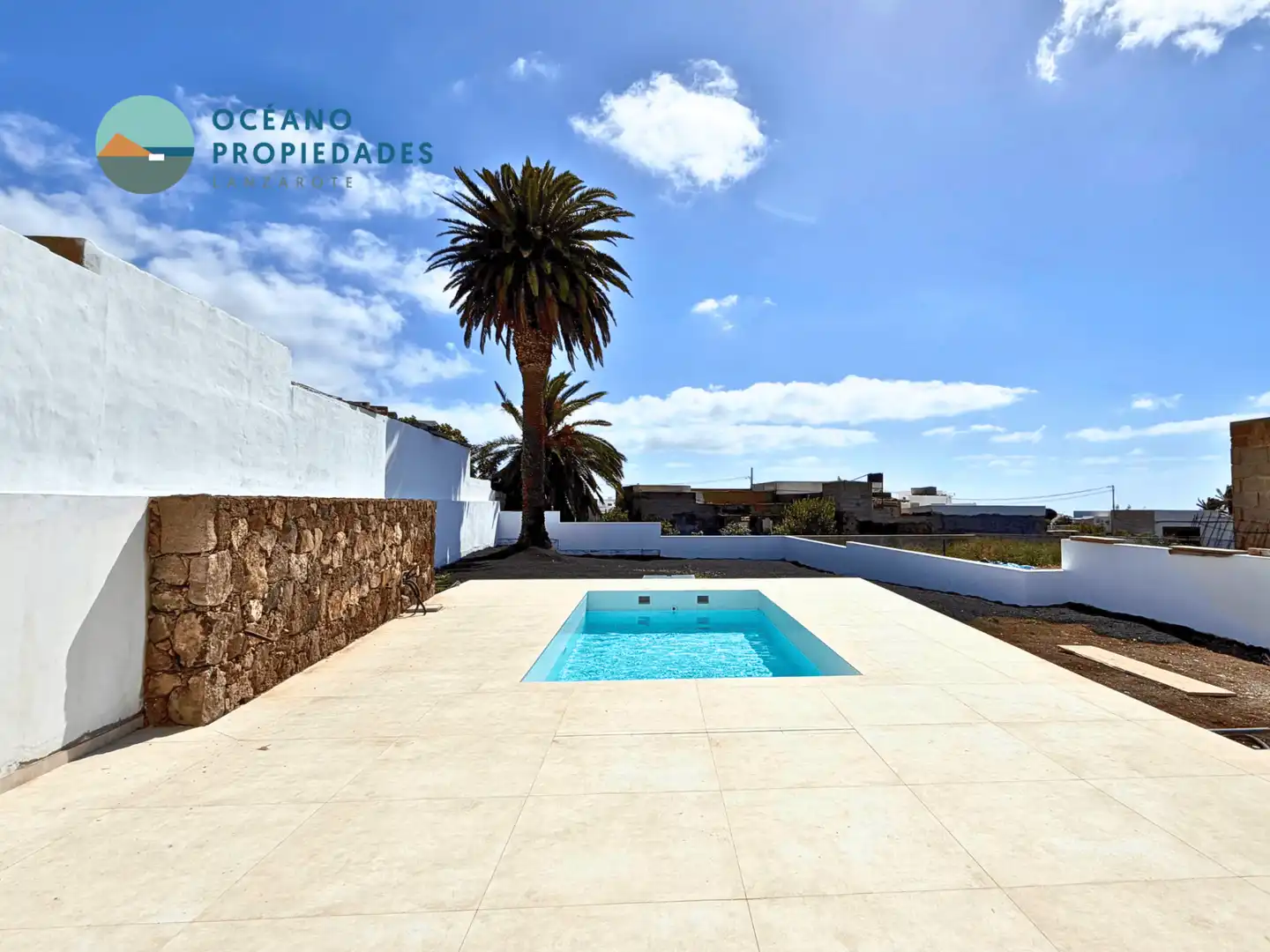 Vista exterior de Casa o chalet en venta en Haría con Jardín privado y Piscina
