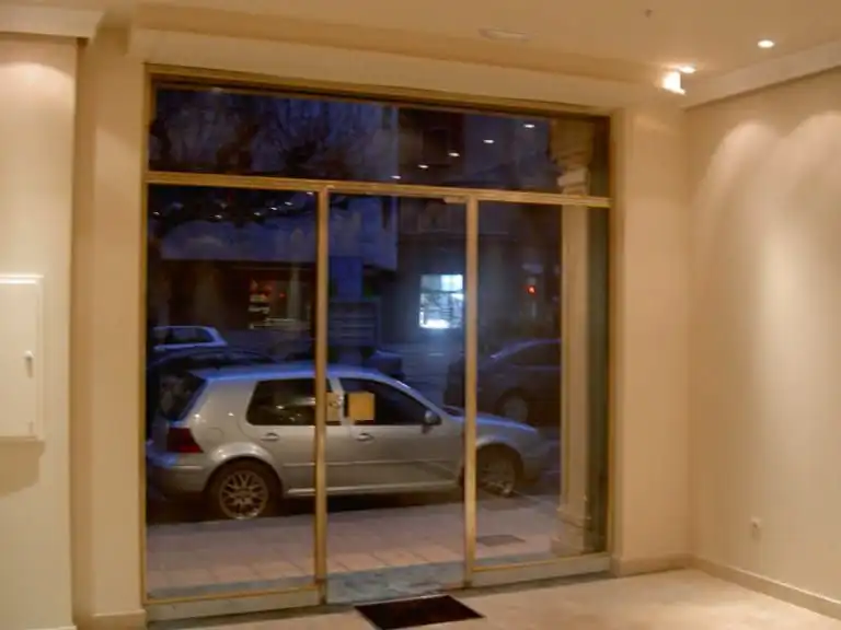Local comercial en venda a Lancia, imagen 2