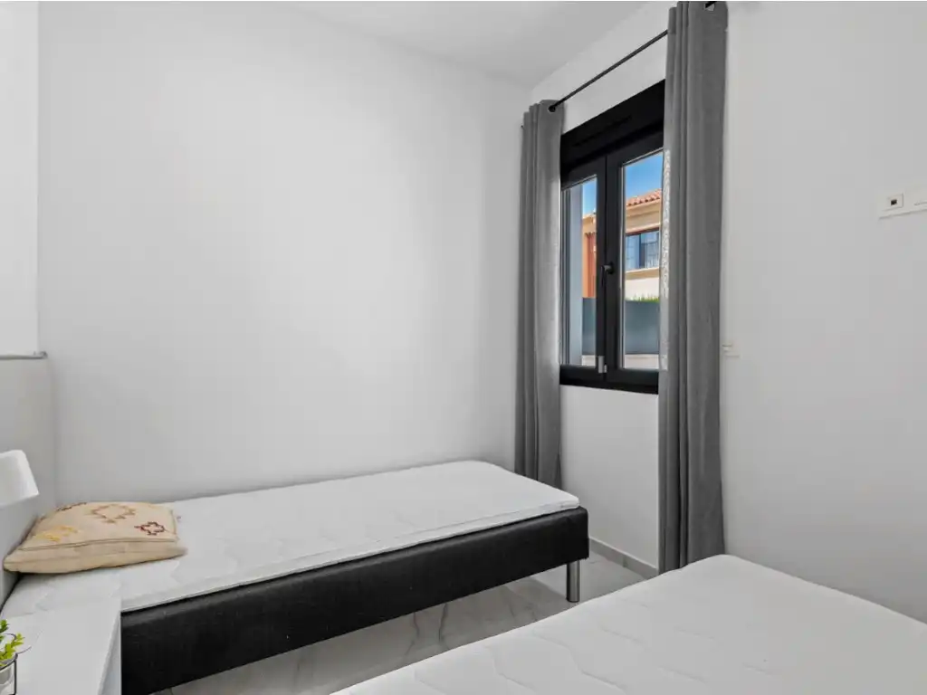 Casa con piscina en venta en Calle las Abubillas, imagen 22