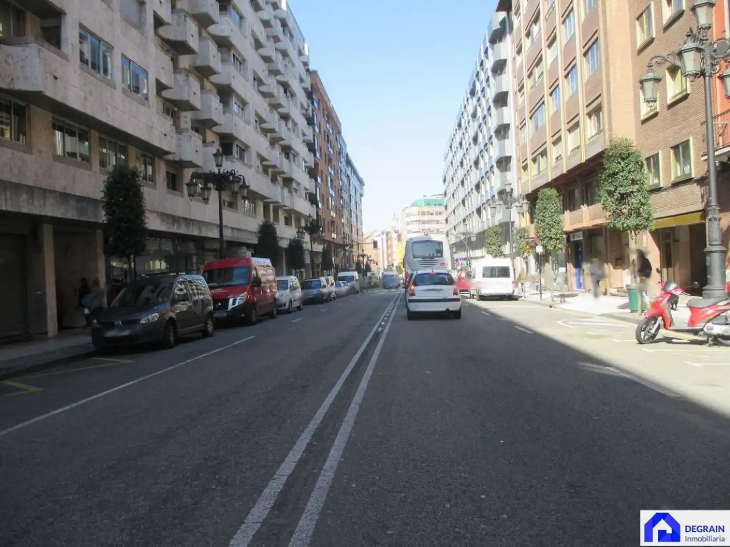 Außenansicht von Geschaftsraum zur Miete in Oviedo 