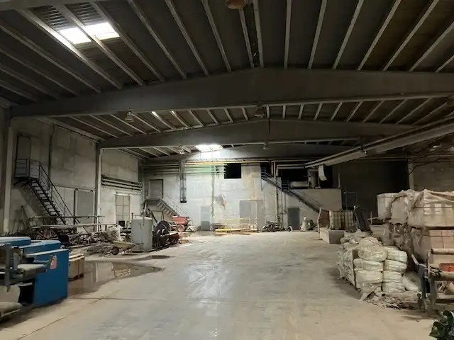 Fabrikhallen zum Verkauf in Alcolea de Cinca