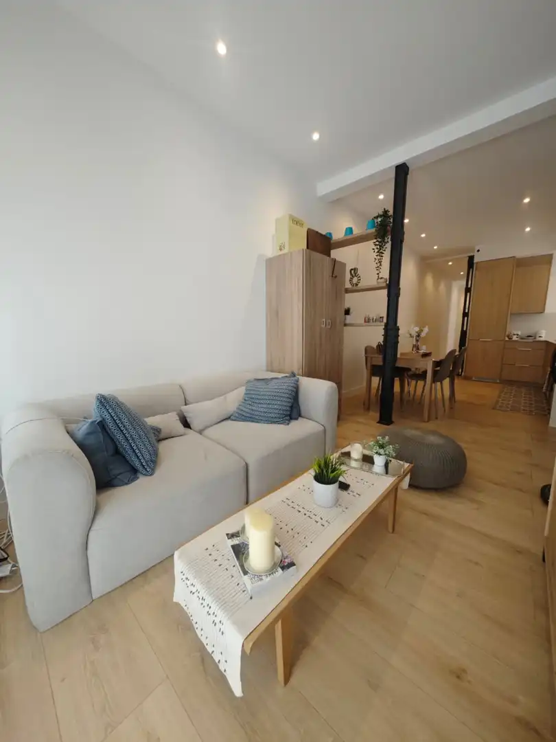 Living room of Flat for sale in Madrid  with Air Conditioner, Heating and Furnished
