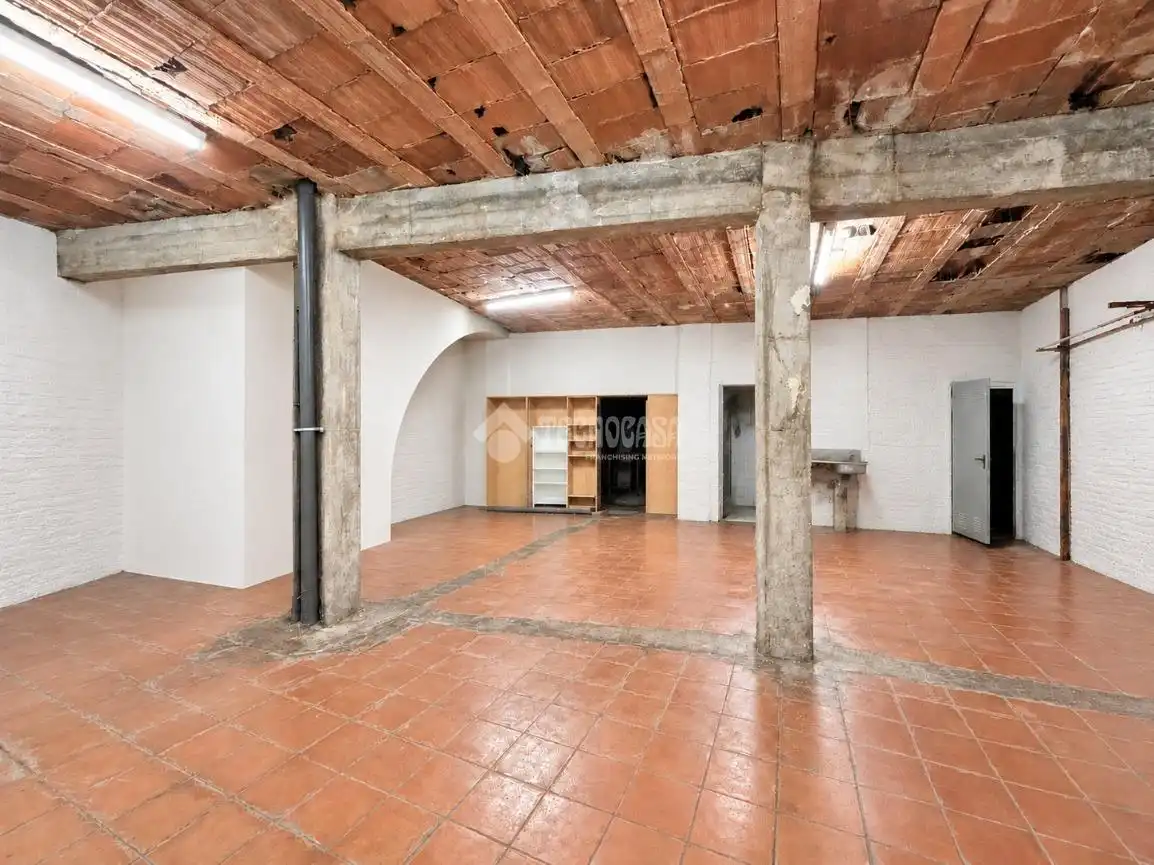 Local en venta en Puente de Vallecas