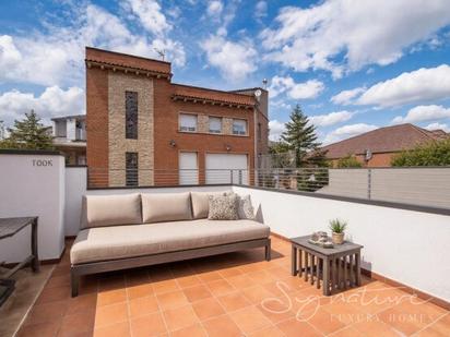 Terrassa de Casa o xalet en venda en Sant Cugat del Vallès amb Aire condicionat