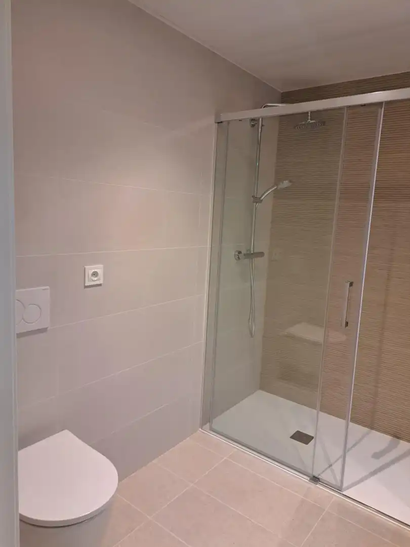 Bany de Pis en venda en Pineda de Mar amb Aire condicionat, Calefacció i Parquet
