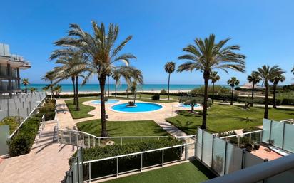 Jardí de Apartament en venda en Dénia amb Aire condicionat, Terrassa i Piscina