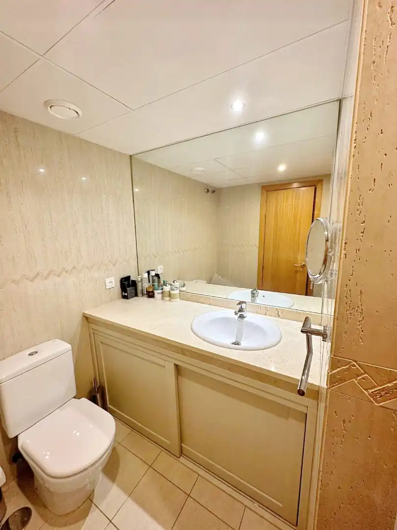 Bathroom of Flat for sale in Santa Cruz de Tenerife  with Parquet flooring, Terrace and Furnished