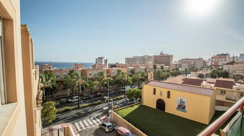 Foto 2 de Piso en venta en Avenida Carlos III, El Puerto, Roquetas de Mar