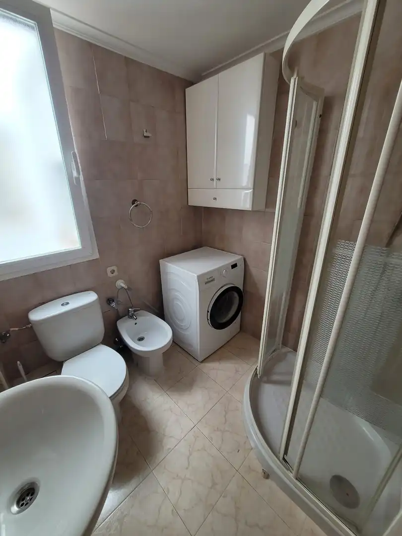 Bathroom of Flat for sale in  Logroño  with Heating and Furnished