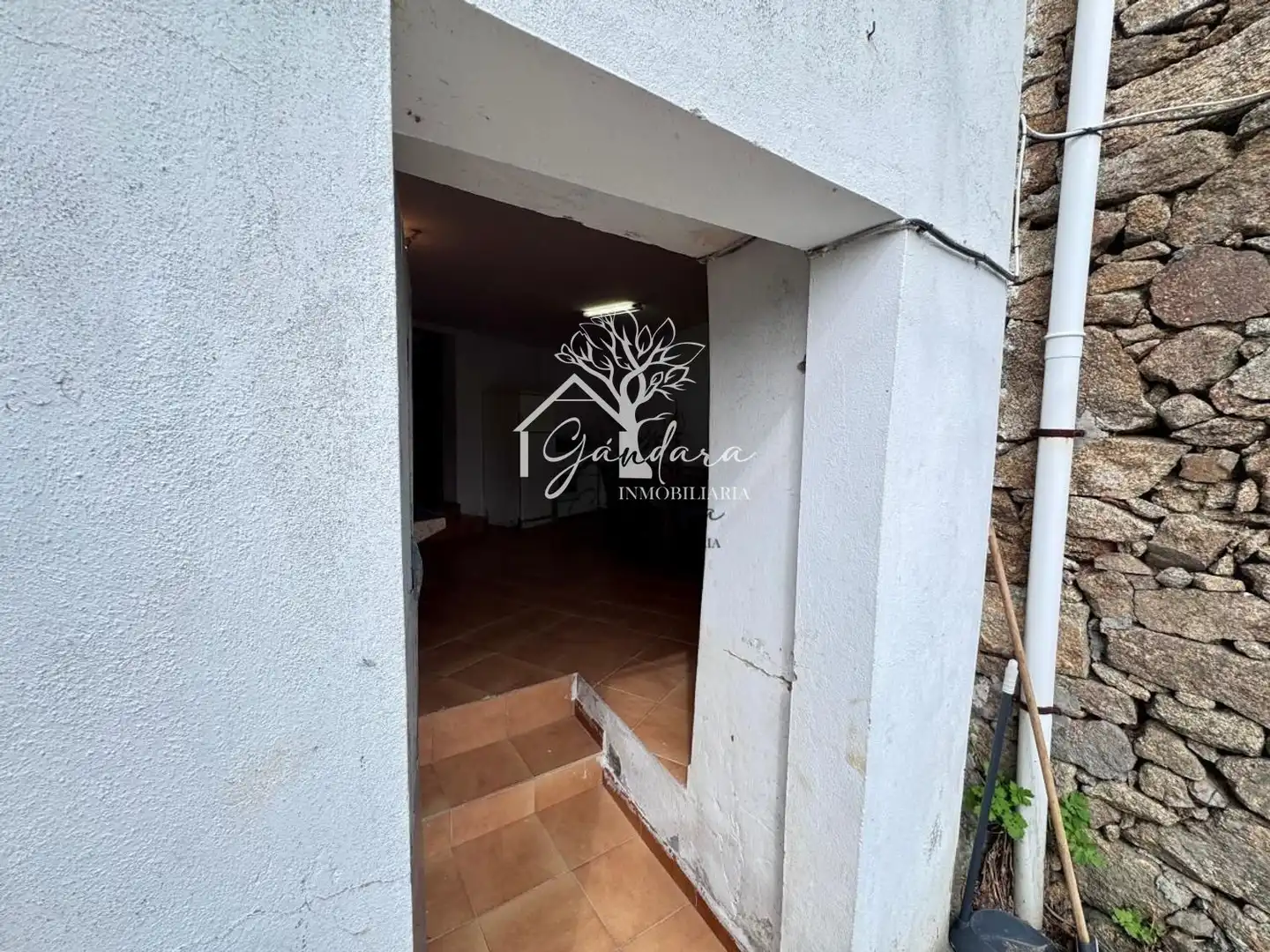 Einfamilien-Reihenhaus zum Verkauf in Ferrol mit Terrasse und Abstellraum