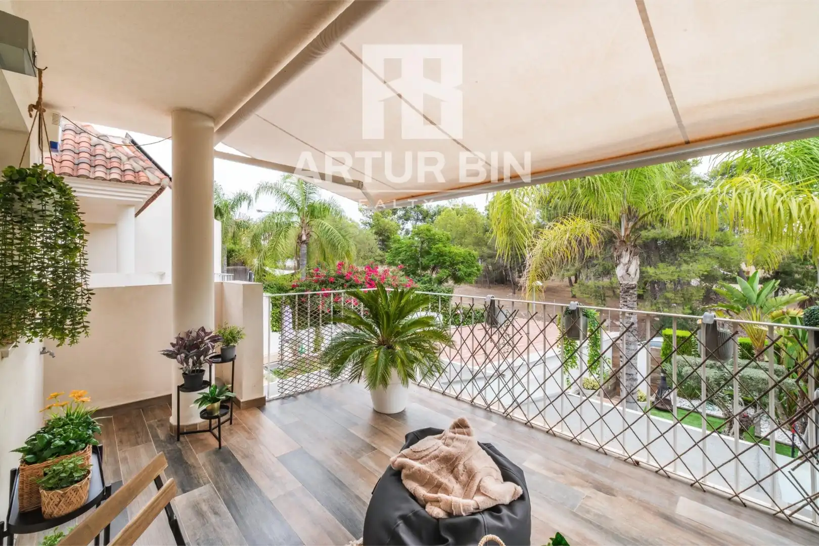 Maison mitoyenne avec terrasse à vendre à Casas Verdes, imagen 3