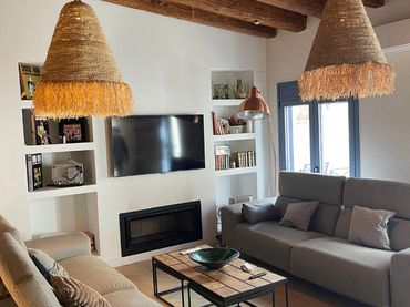 Casa amb balcó en venda a Tueda
