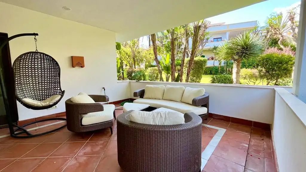 Terrace of Ground floor for rent in Marbella  with Air Conditioner, Private garden and Terrace