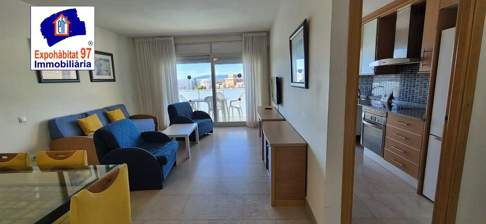 Sala d'estar de Apartament en venda en Salou amb Calefacció, Jardí privat i Terrassa