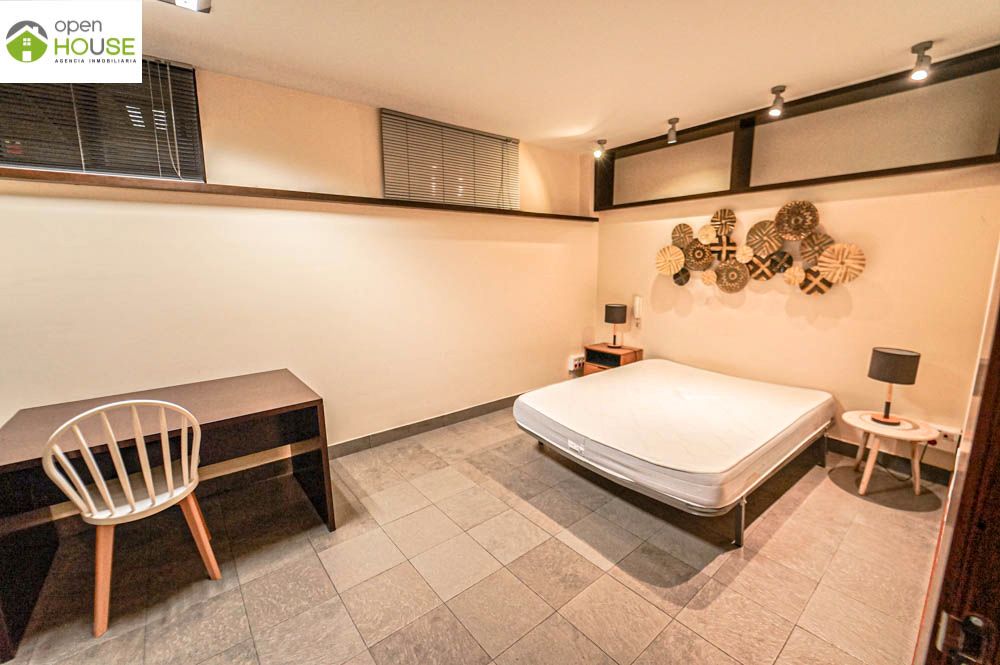 Flat to rent in  Granada Capital  with Air Conditioner, Furnished and Washing machine