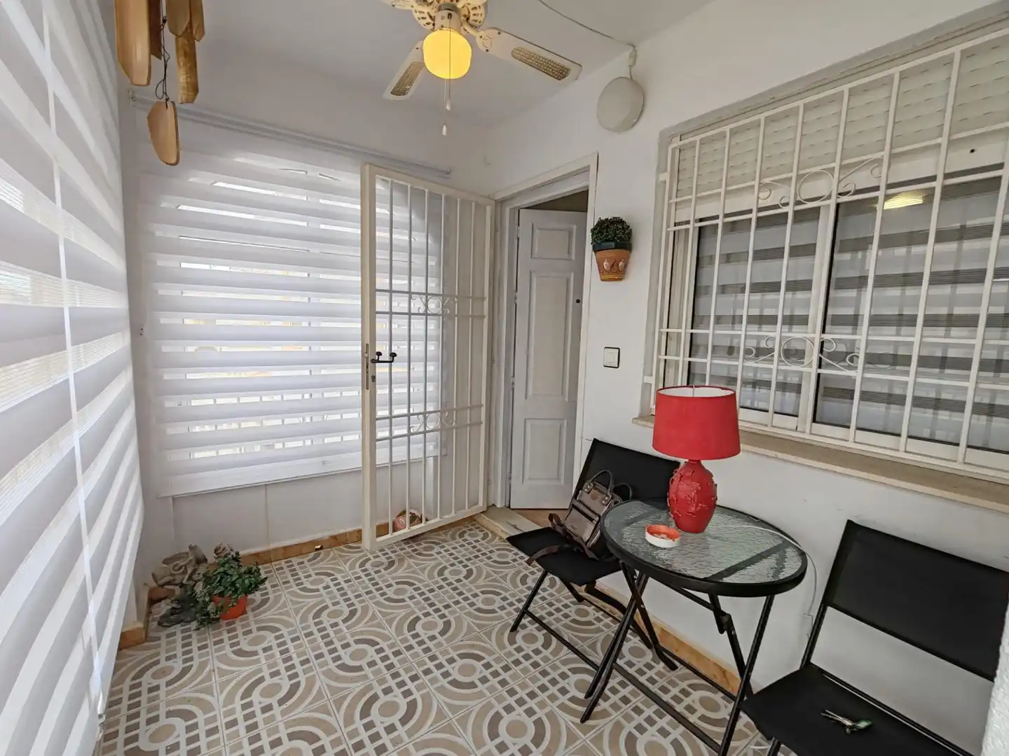 Bungalow con piscina en venta en Zona Carrefour - Urbanizaciones, imagen 5