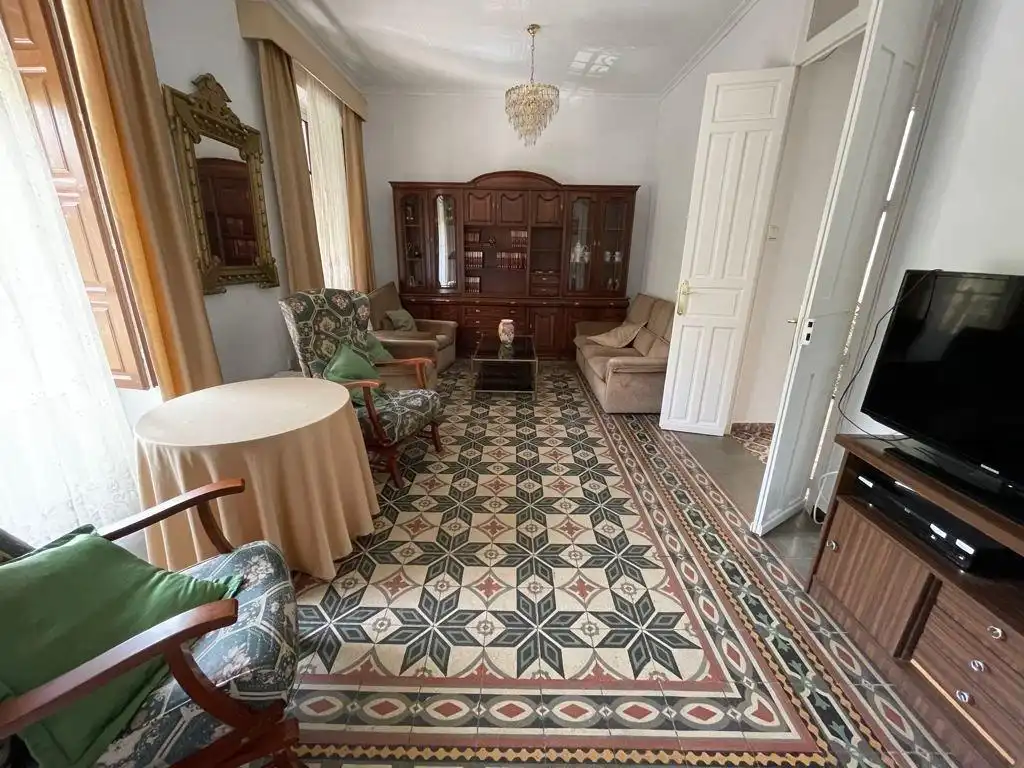 Sala de estar de Edificio en venta en Alicante / Alacant